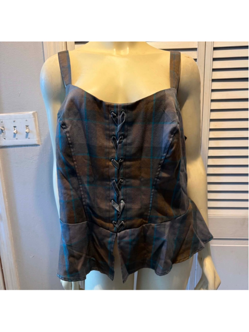 Women's Outlander Hot Topic Plaid Corset Camisole Top Grey Blue Size 2